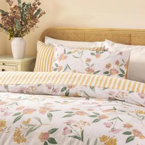 Wylder Betsie Yellow Reversible Duvet Cover Set